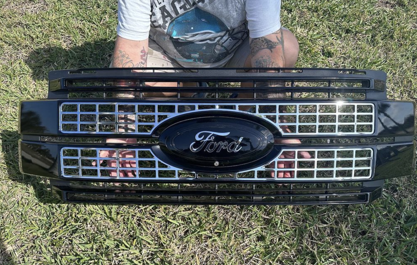 2017-2019 Ford SuperDuty Painted Grille