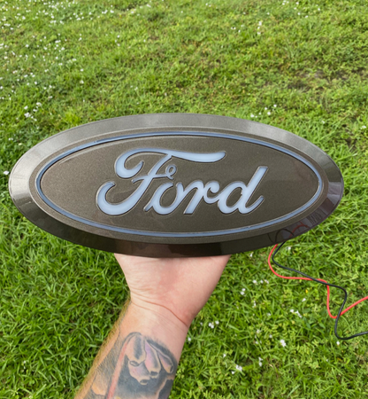 2011-2016 Ford SuperDuty Light Up Badge Front