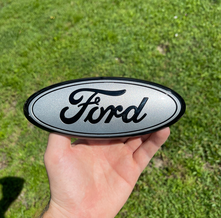 2011-2016 Ford SuperDuty NON Camera Painted Tailgate Badge